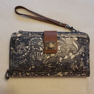 Sakroots Wallet Crossbody Navy
